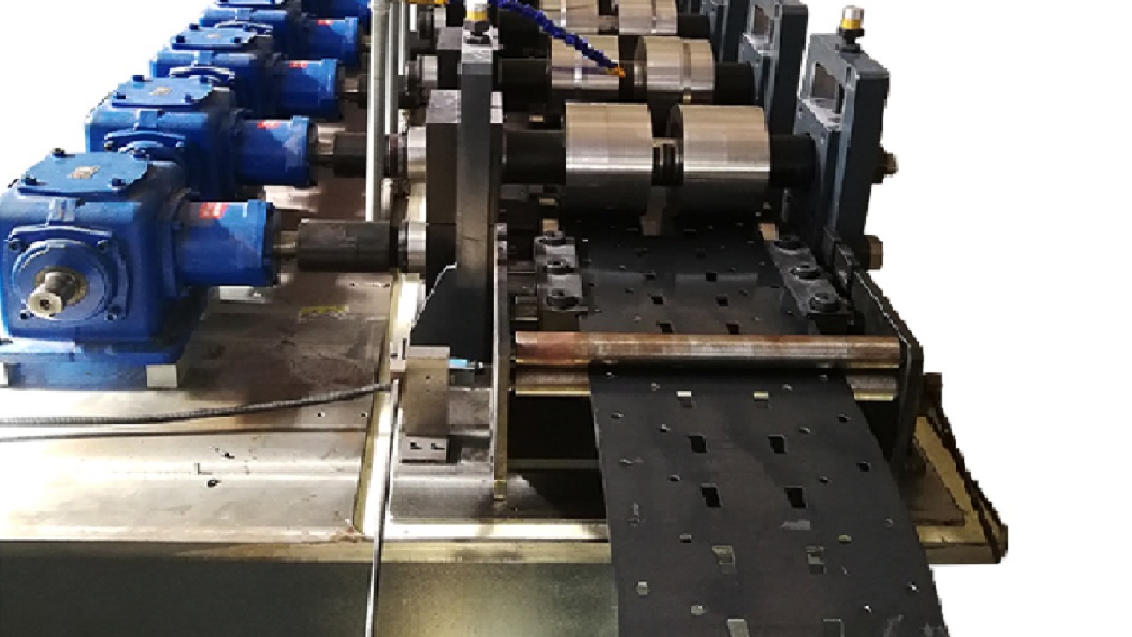 貨架立柱立式齒條滾壓冷彎成型機